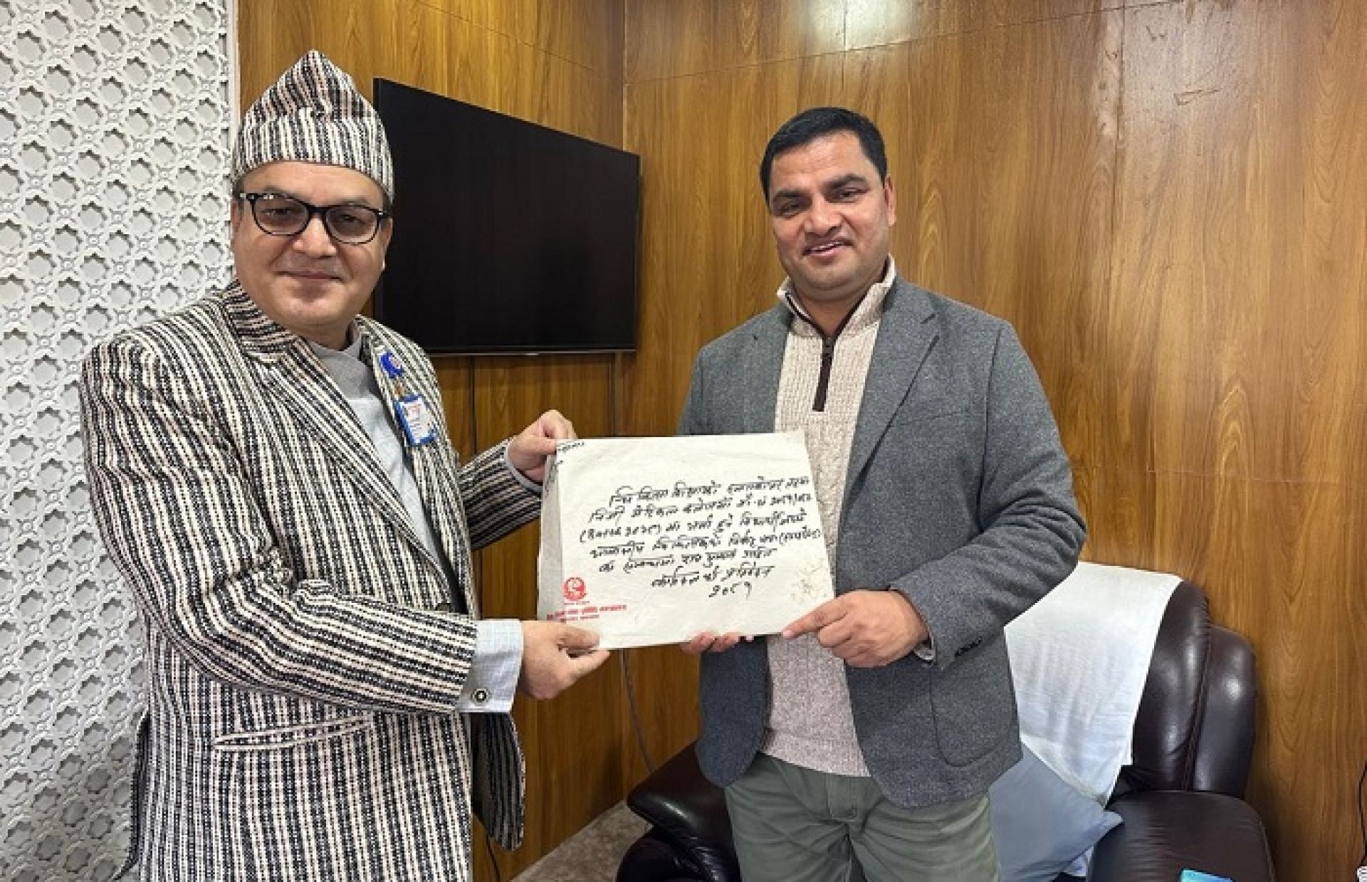 आवासीय चिकित्सकलाई सरकारीसरह निर्वाह भत्ता दिन स्वास्थ्य मन्त्रीलाई सुझाव